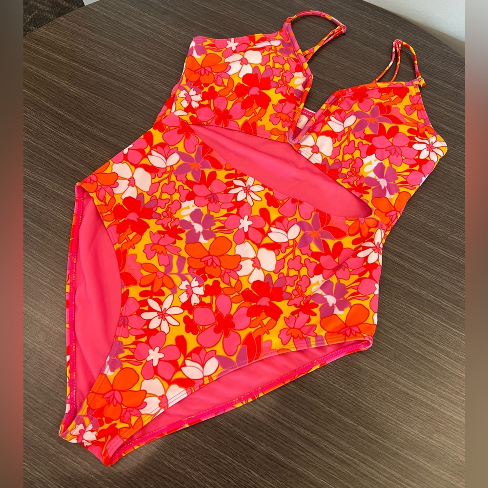 NWOT - Pink Lily One Piece Cut Out Vibrant Floral Swimsuit - Picture 6 of 7
